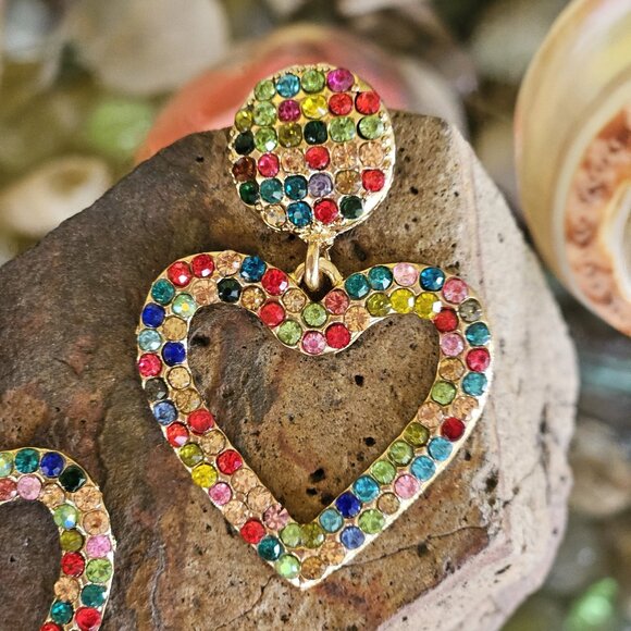 Multicolored💚❤️💛Stones Blingy💛❤️💚Drop🩵💙🩷✨🎀HEART🩷💙🩵🎀✨Earrings - Picture 3 of 5